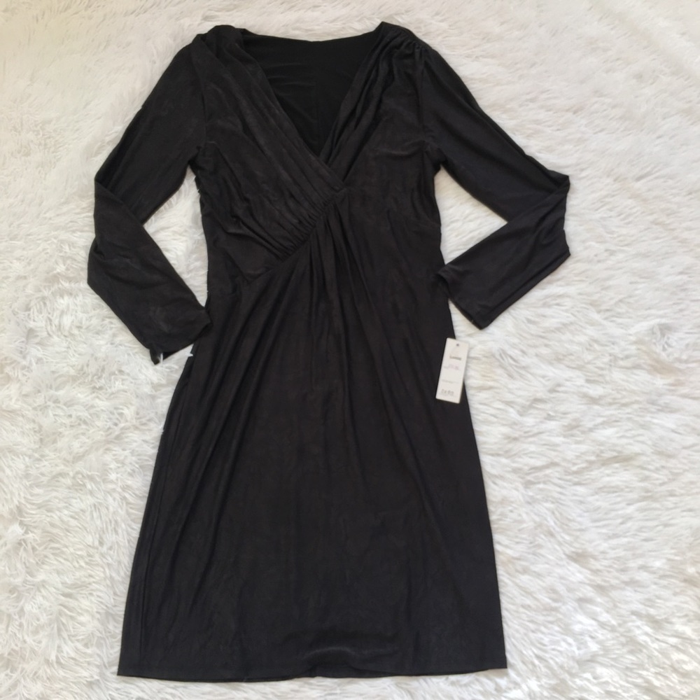 Sharon Max textured black V neck Midi Dress Large